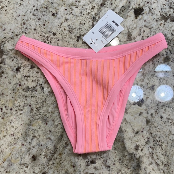 NWT L*Space Two Toned Ribbed Bikini Bottom (Size S) - Picture 3 of 4